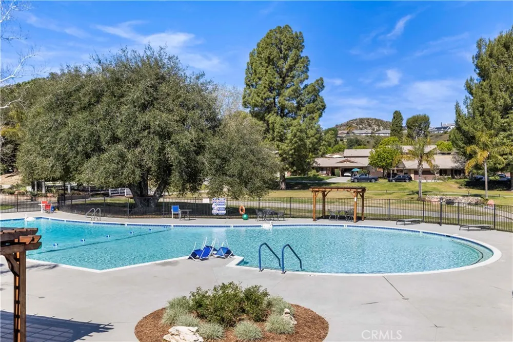 26728 Oak Garden Court Newhall, CA 91321