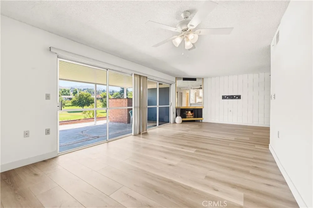 26728 Oak Garden Court Newhall, CA 91321