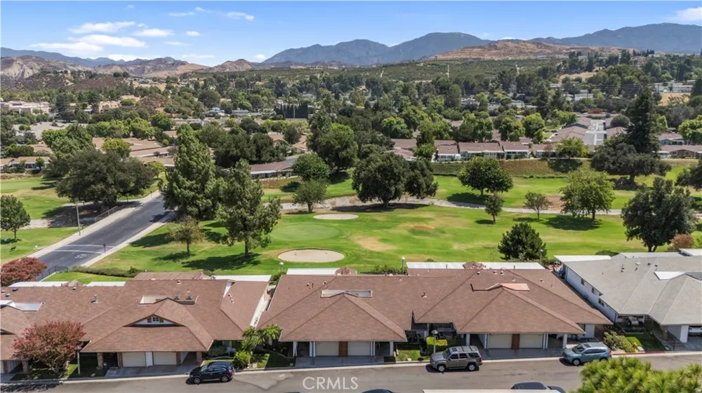 26728 Oak Garden Court Newhall, CA 91321
