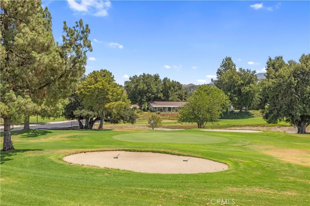 26728 Oak Garden Court Newhall, CA 91321
