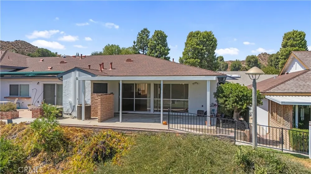 26728 Oak Garden Court Newhall, CA 91321