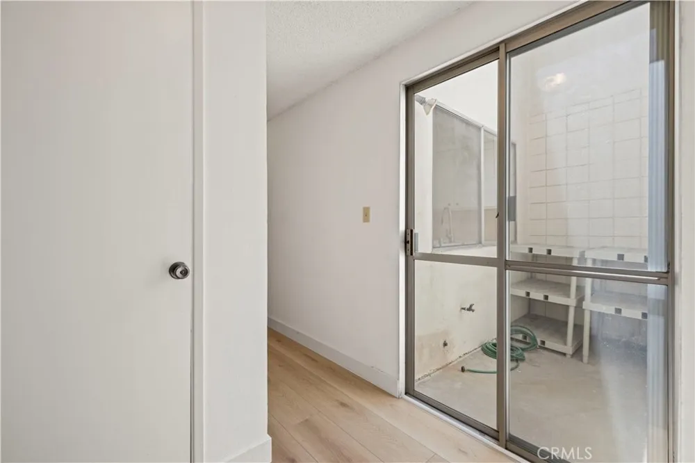 26728 Oak Garden Court Newhall, CA 91321