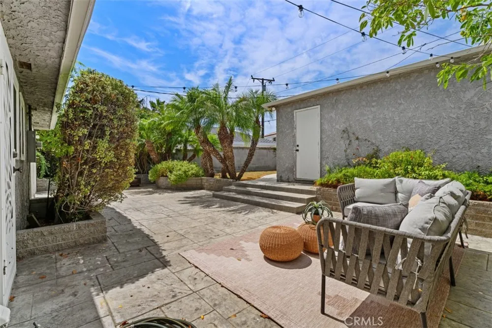 421 Catalina Newport Beach, CA 92663