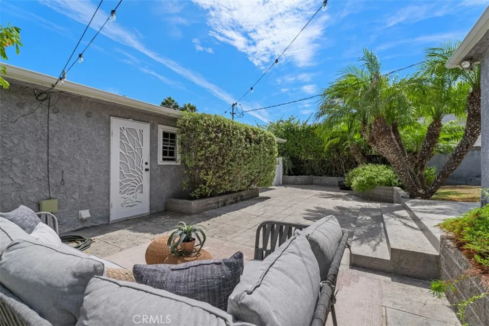 421 Catalina Newport Beach, CA 92663