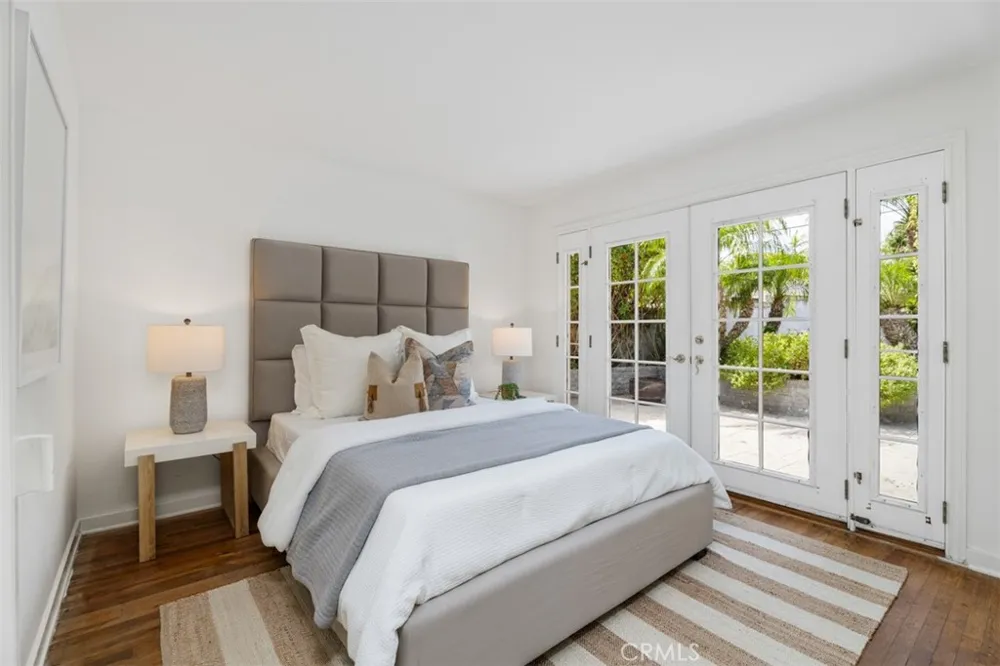 421 Catalina Newport Beach, CA 92663