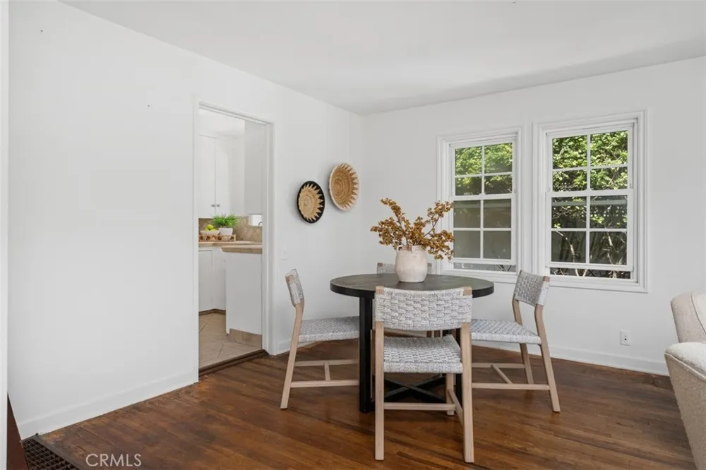 421 Catalina Newport Beach, CA 92663