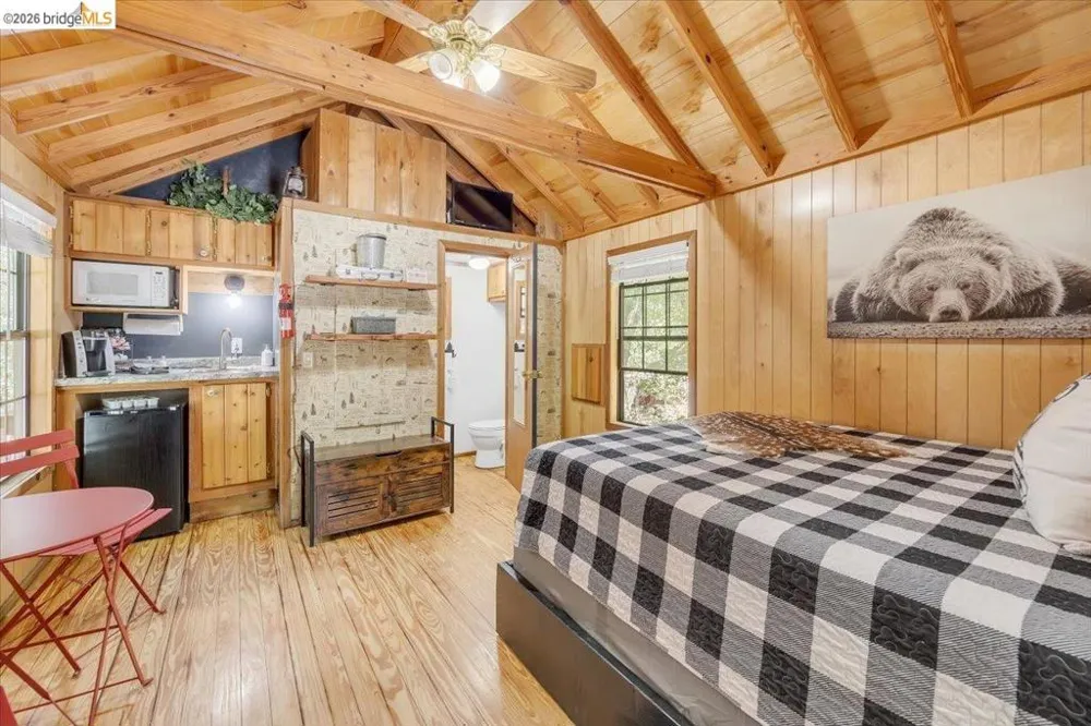 22732 Middle Camp Sonora, CA 95370