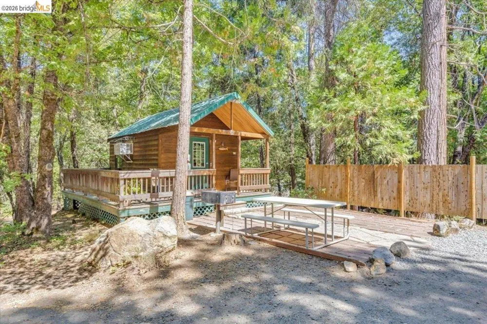 22732 Middle Camp Sonora, CA 95370