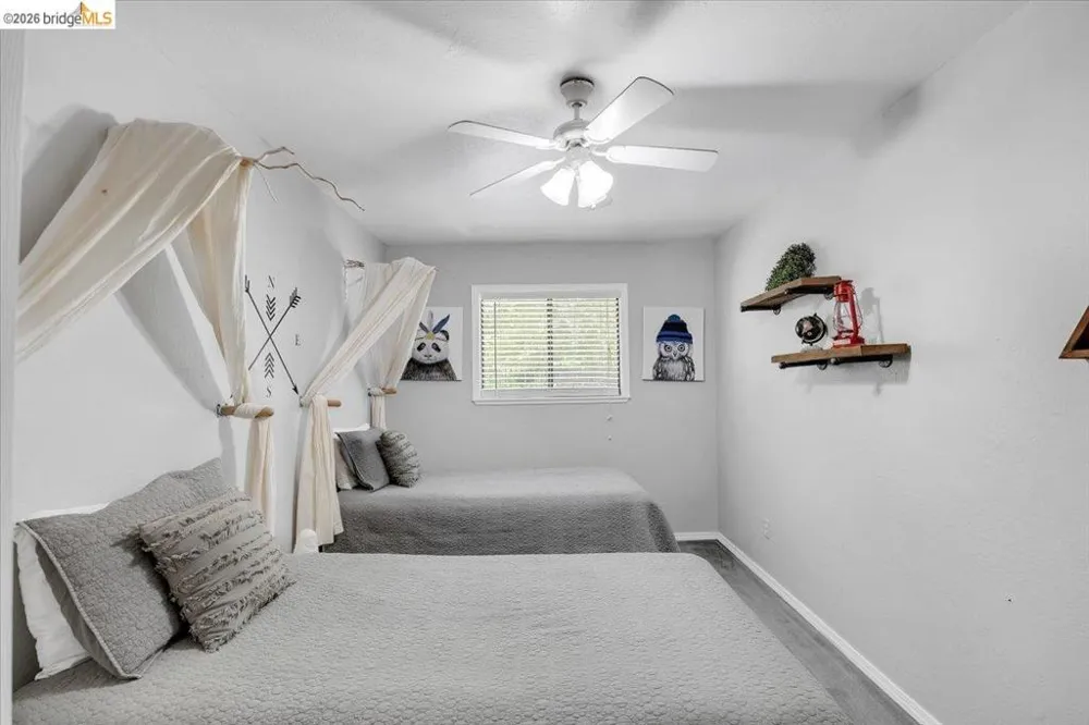 22732 Middle Camp Sonora, CA 95370