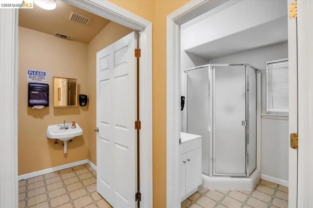 22732 Middle Camp Sonora, CA 95370