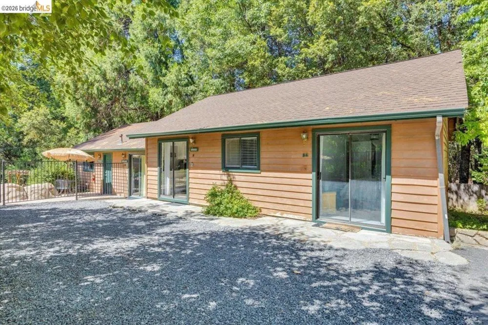 22732 Middle Camp Sonora, CA 95370