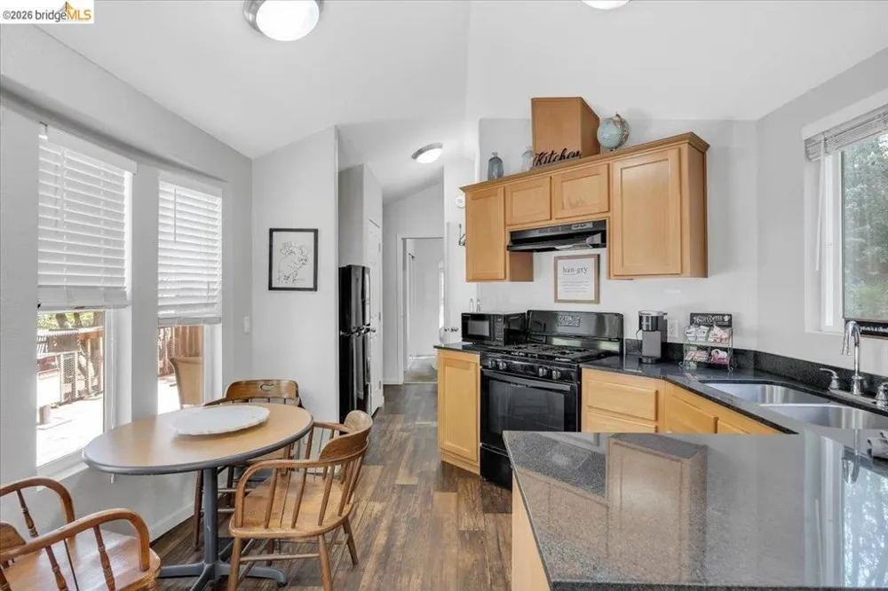 22732 Middle Camp Sonora, CA 95370