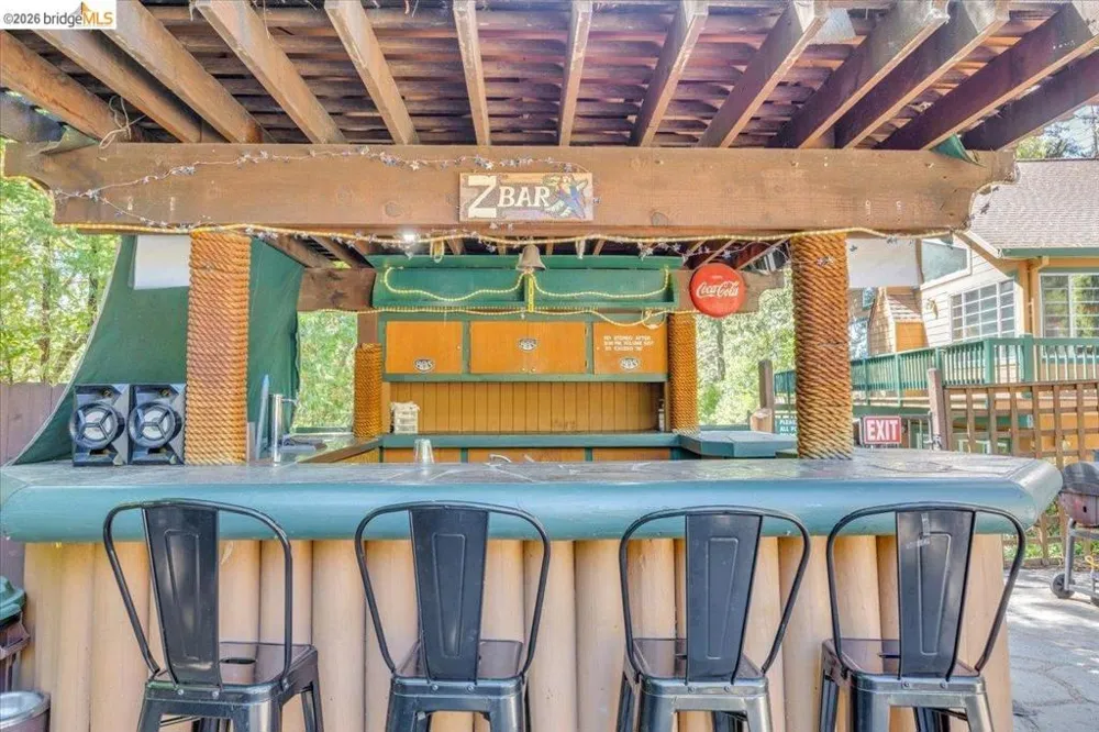 22732 Middle Camp Sonora, CA 95370