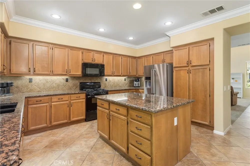 35331 Hogan Drive Beaumont, CA 92223