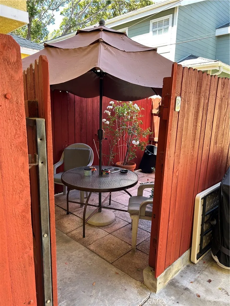 2420 Gramercy Avenue Torrance, CA 90501