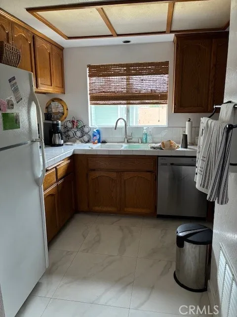2420 Gramercy Avenue Torrance, CA 90501