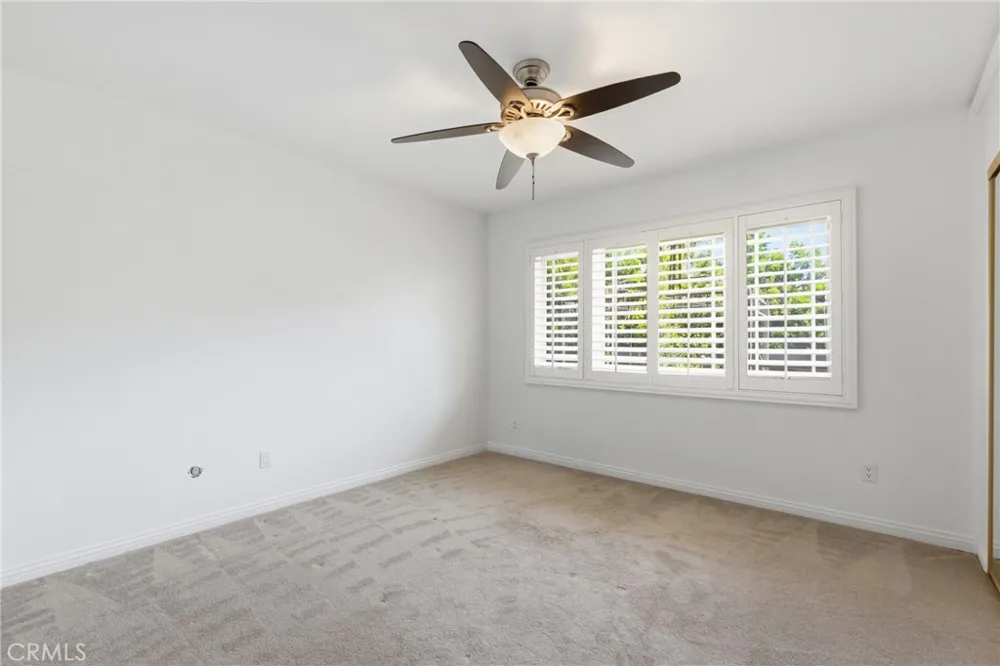 4908 Calvin Avenue Tarzana, CA 91356