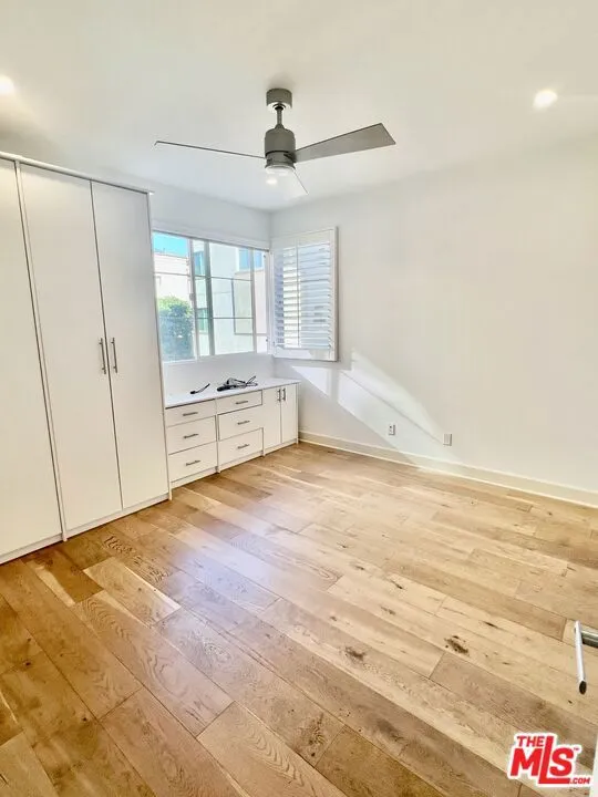 5849 S Sparrow Court Los Angeles, CA 90094