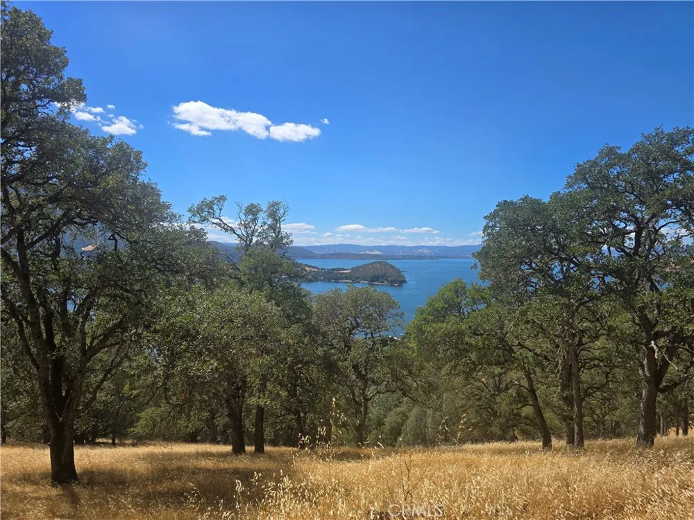 9500 Glenhaven Drive Glenhaven, CA 95443