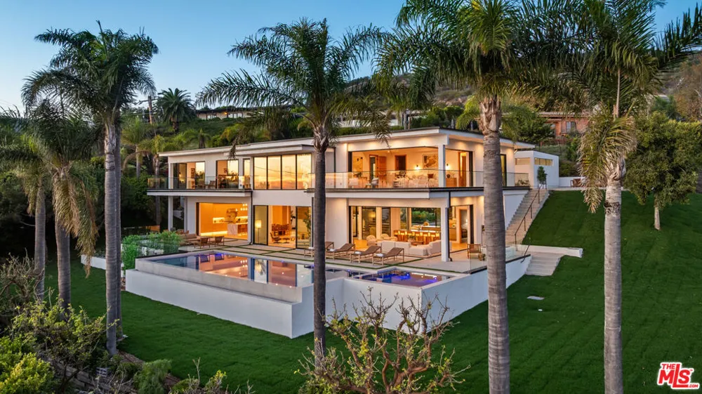 4732 Avenida Del Mar Malibu, CA 90265