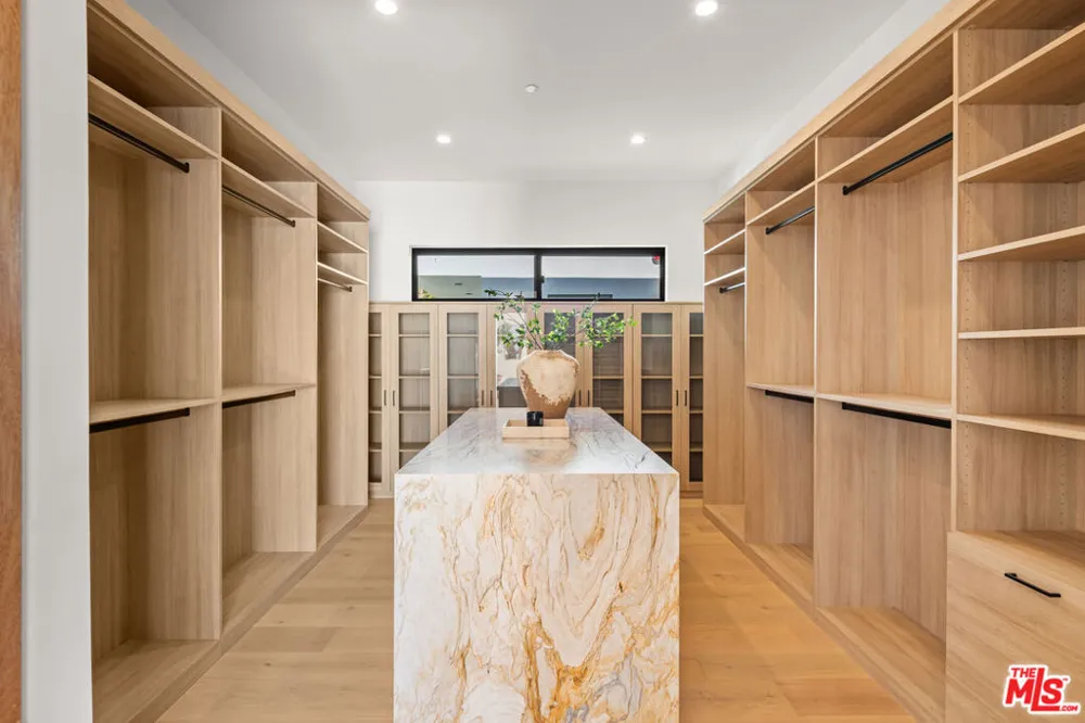 4732 Avenida Del Mar Malibu, CA 90265