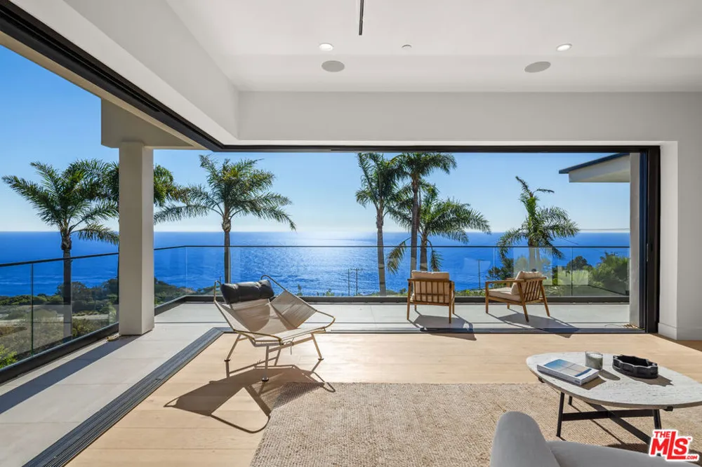 4732 Avenida Del Mar Malibu, CA 90265