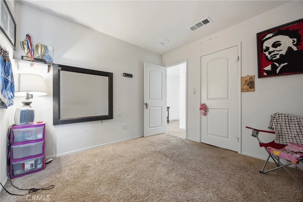 14133 Mustang Adelanto, CA 92301
