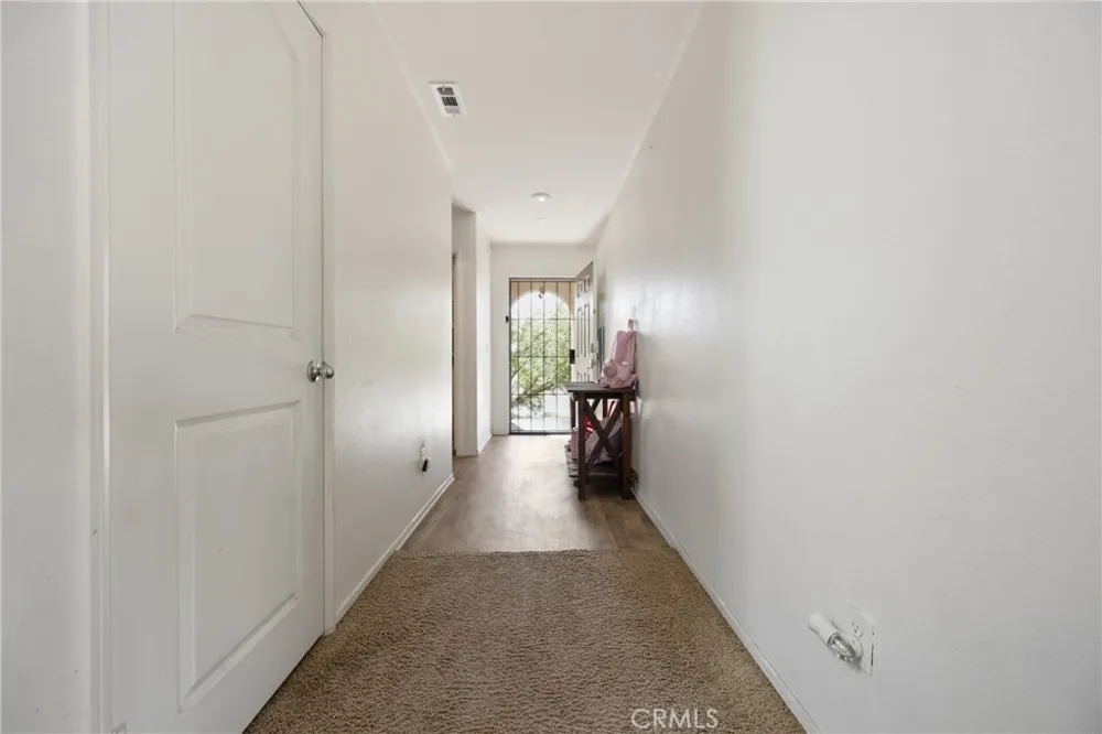 14133 Mustang Adelanto, CA 92301