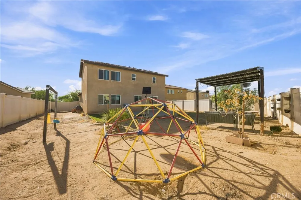 14133 Mustang Adelanto, CA 92301