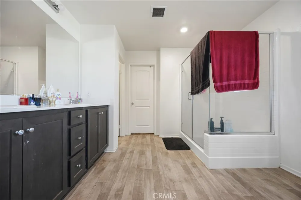 14133 Mustang Adelanto, CA 92301