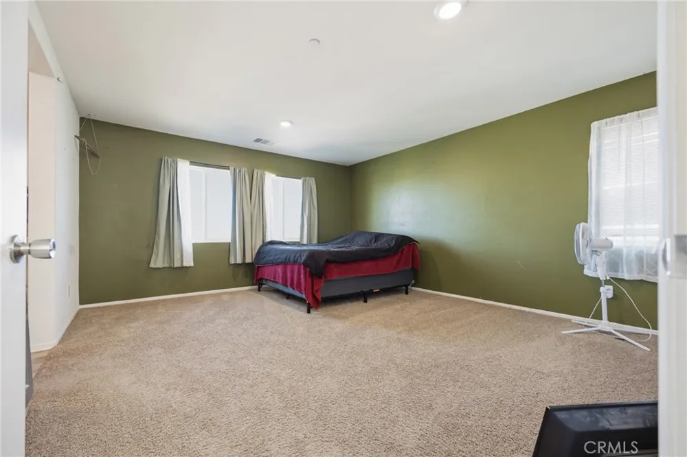 14133 Mustang Adelanto, CA 92301