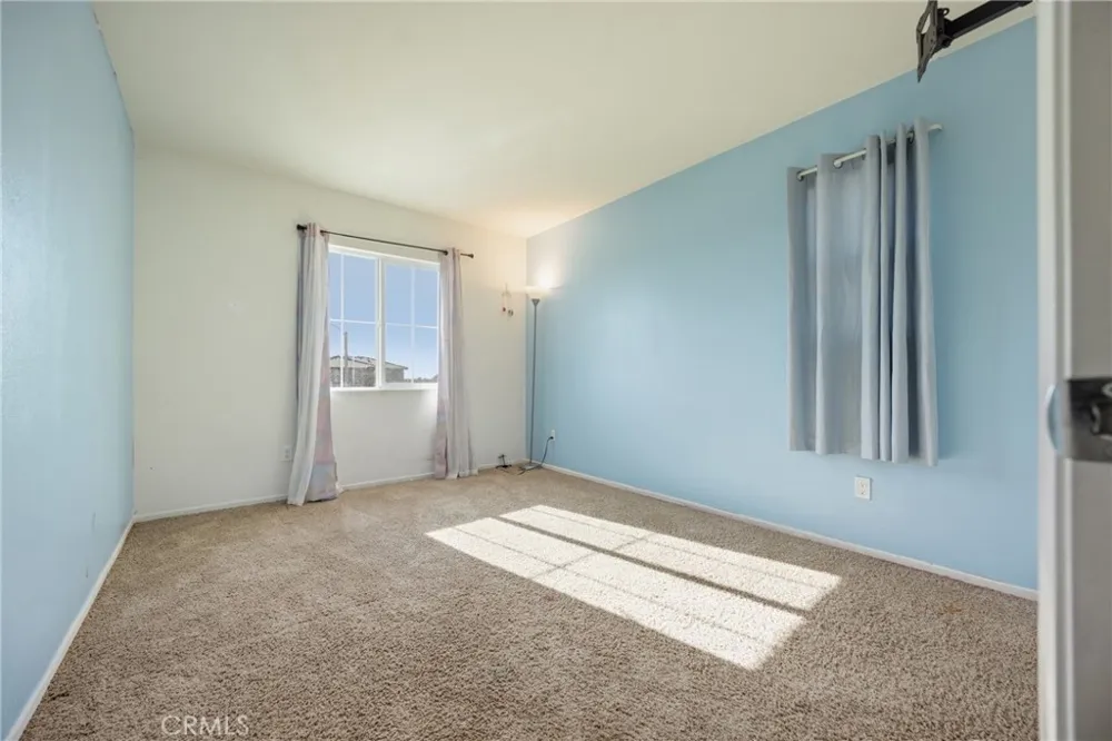 14133 Mustang Adelanto, CA 92301