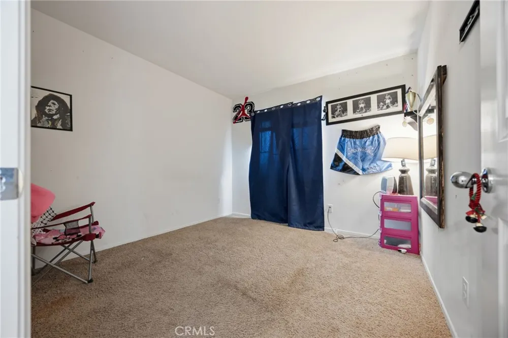 14133 Mustang Adelanto, CA 92301