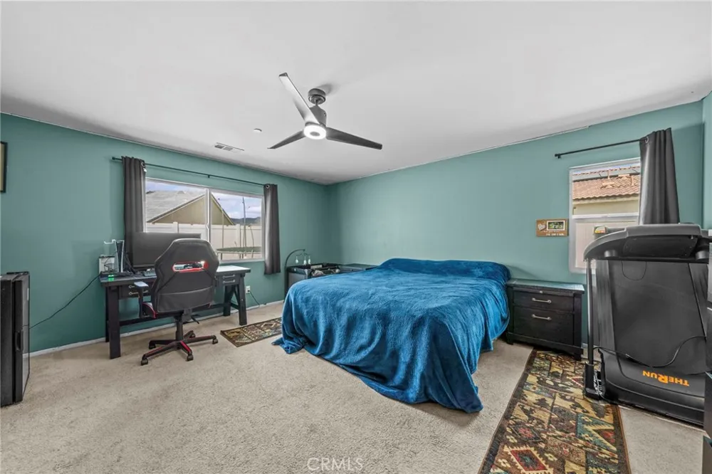 584 Fruitvale Hemet, CA 92543