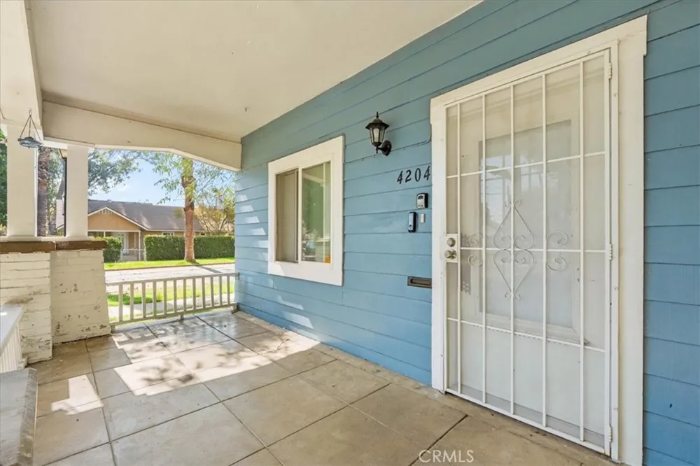 4204 12th Street Riverside, CA 92501