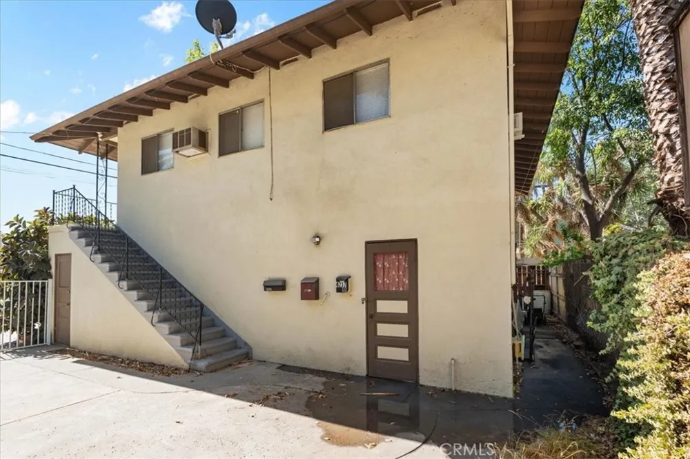 4204 12th Street Riverside, CA 92501