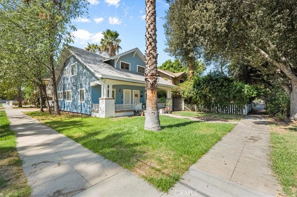 4204 12th Street Riverside, CA 92501