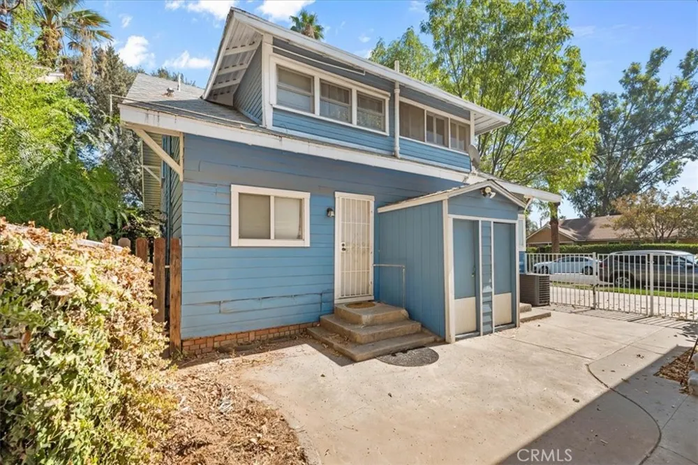 4204 12th Street Riverside, CA 92501