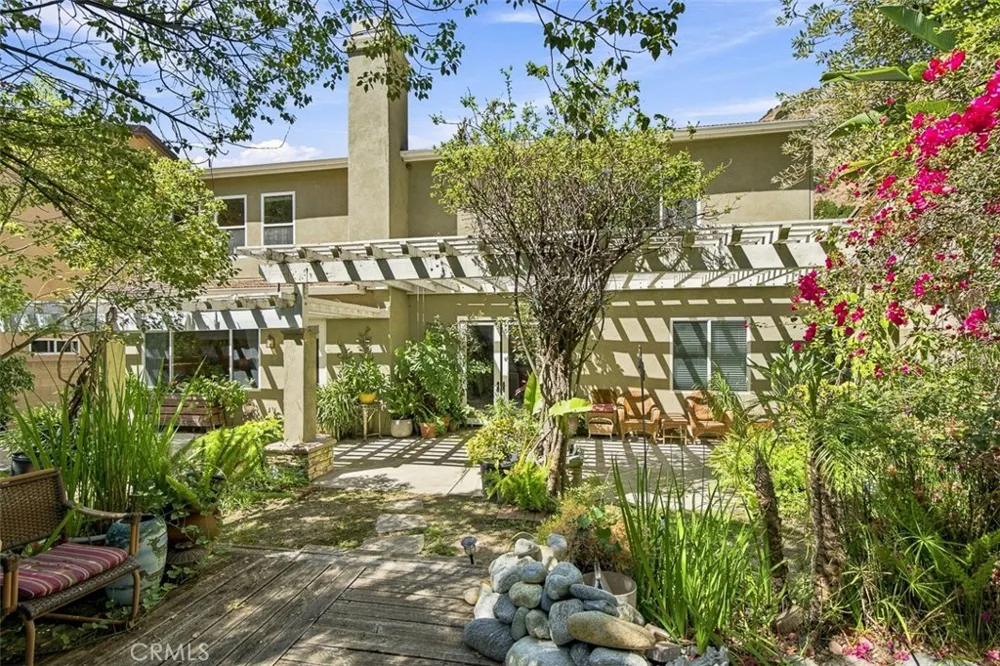 14 Poppyglen Court Azusa, CA 91702