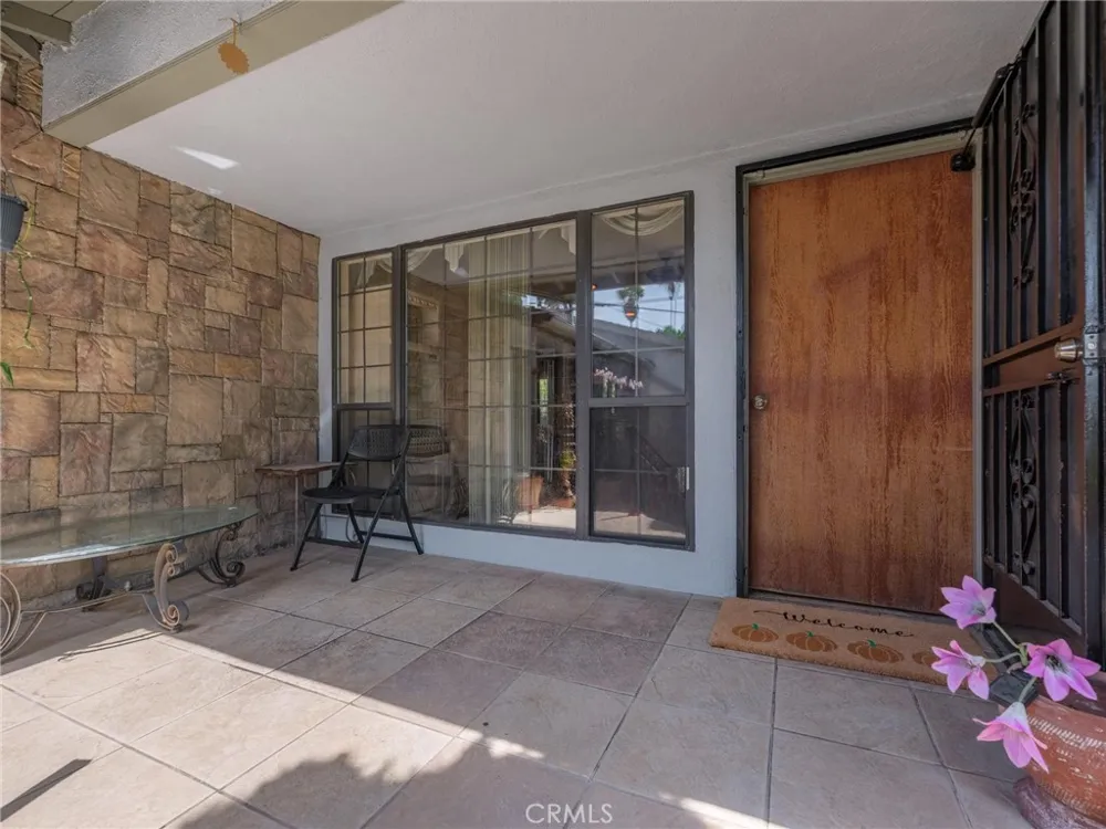 3071 Oregon Los Angeles, CA 90023