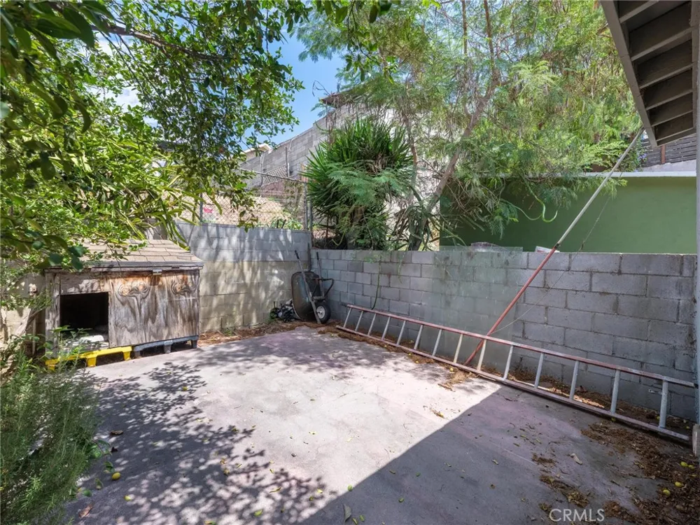3071 Oregon Los Angeles, CA 90023