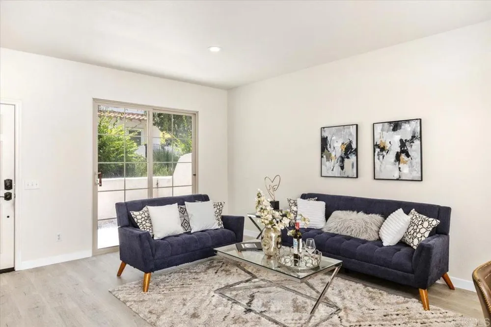 1524 Circle Ranch Way #61 Oceanside, CA 92057