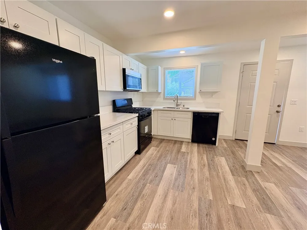 1470 3rd Street #2 La Verne, CA 91750