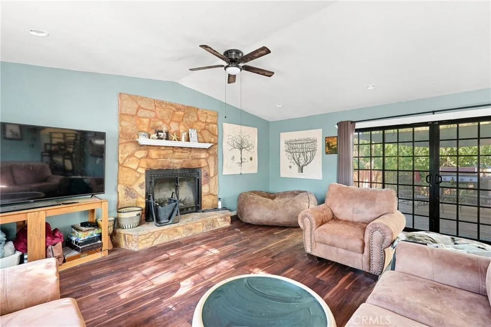 14340 Del Rosa Santa Margarita, CA 93453