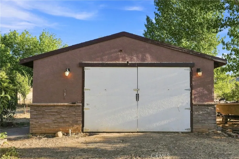 14340 Del Rosa Santa Margarita, CA 93453