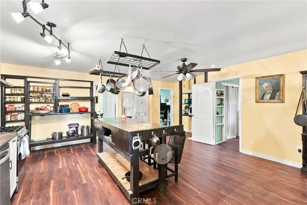 14340 Del Rosa Santa Margarita, CA 93453