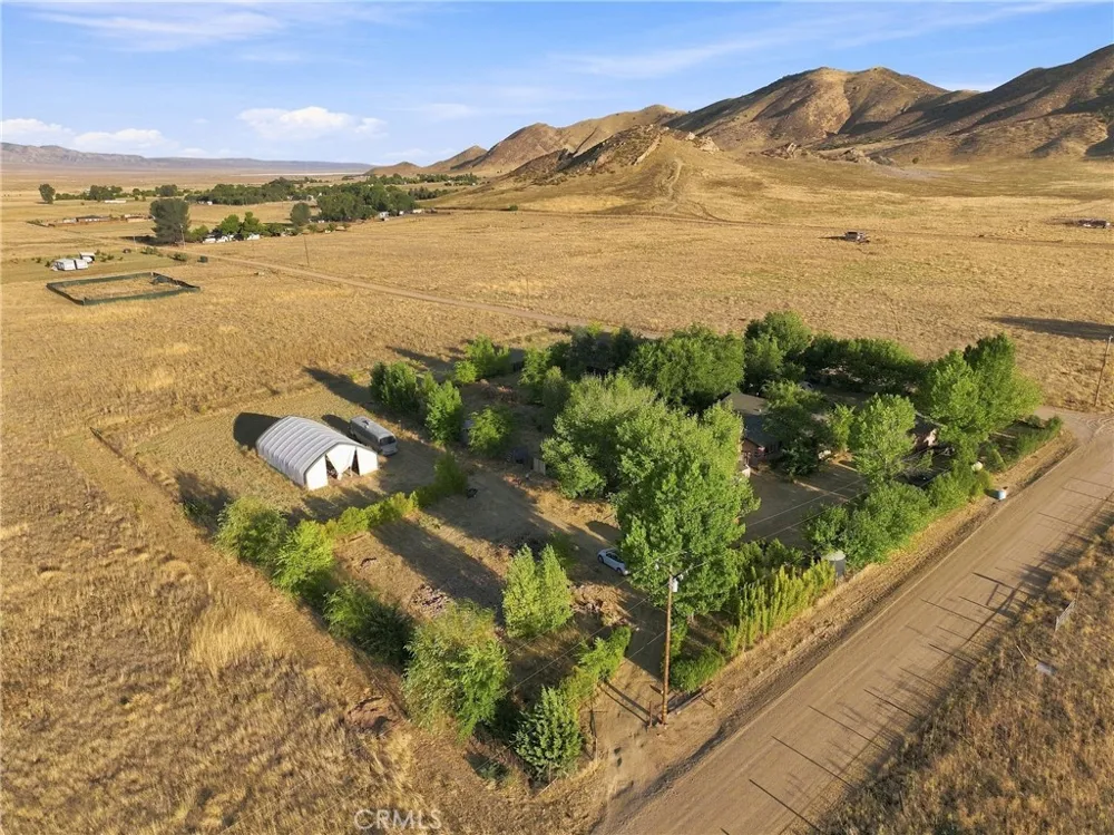 14340 Del Rosa Santa Margarita, CA 93453