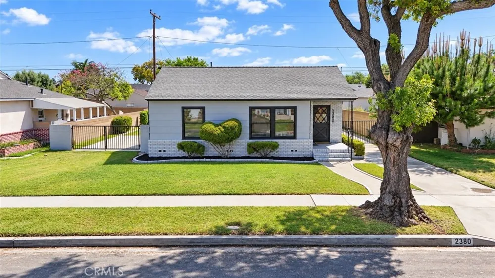 2380 Argonne Long Beach, CA 90815