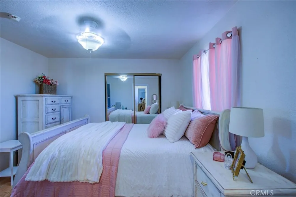 26704 Fahey Gustine, CA 95322