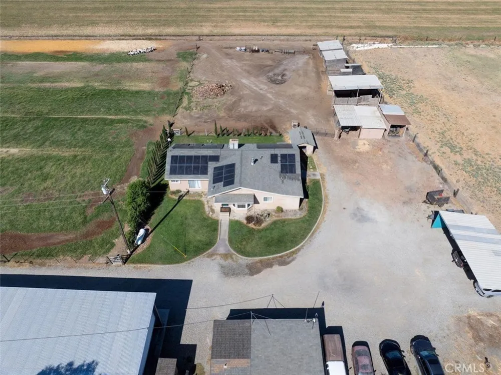 26704 Fahey Gustine, CA 95322